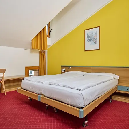 Geier Hotell 3*